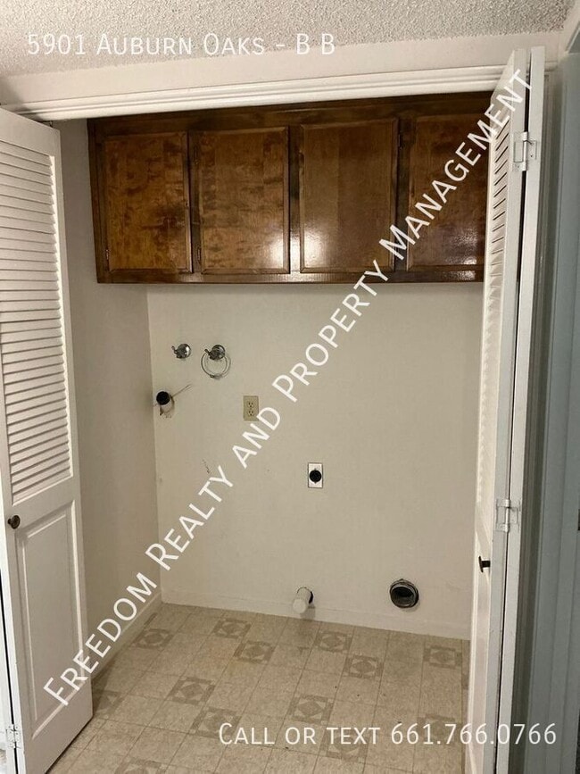 Photo - 5901 Auburn Oaks Dr Unidad B B
