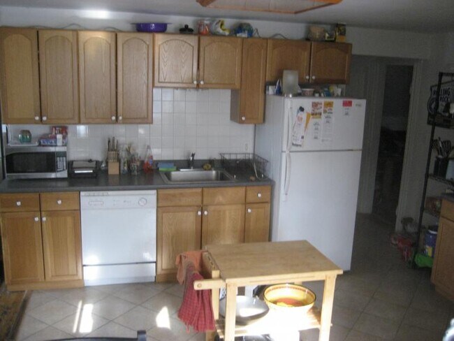 Photo - 70 Chester St Unit 2
