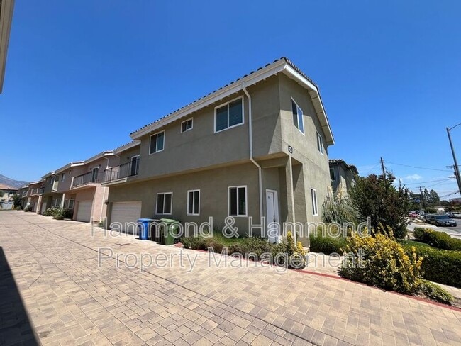 Photo - 12680 Bradley Ave