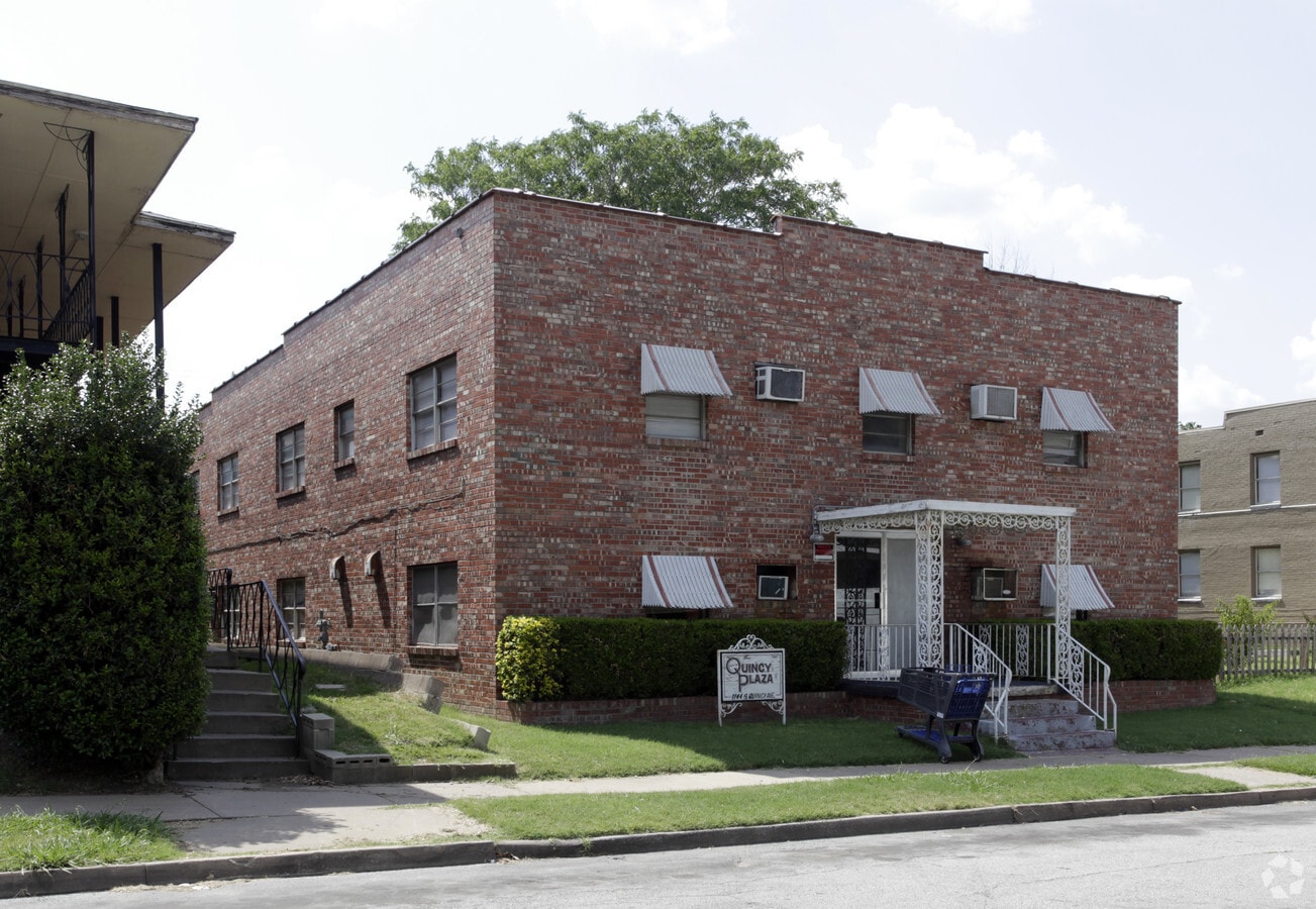 Photo - Quincy Plaza Apartments