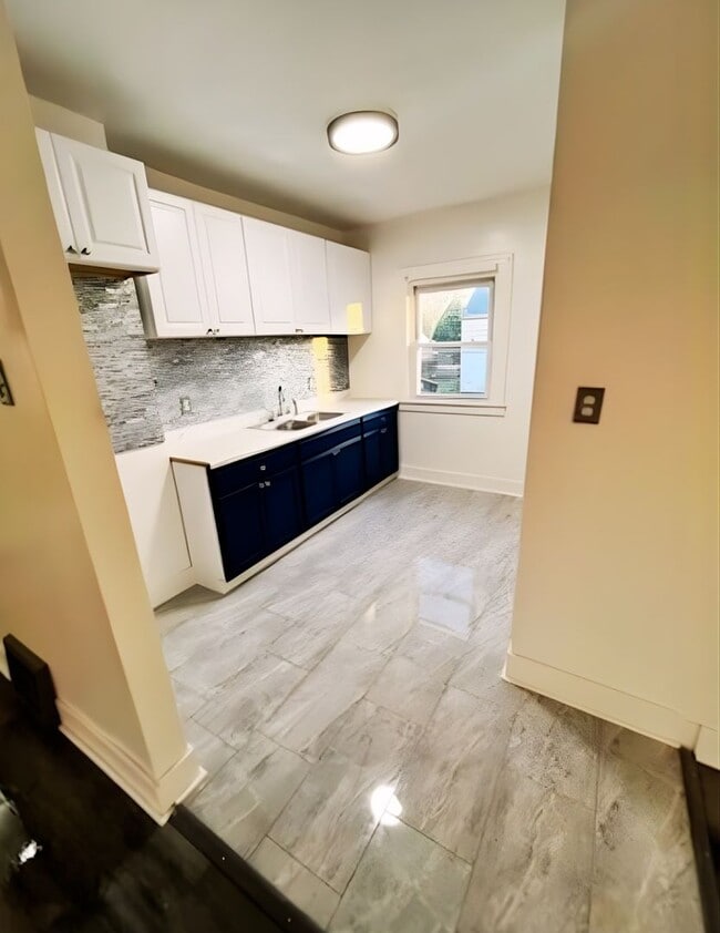 Photo - 9264 Ward Ave