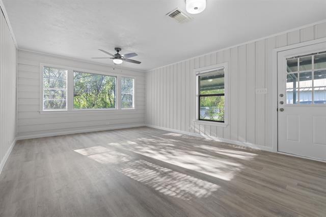 Photo - 217 Clinton Dr