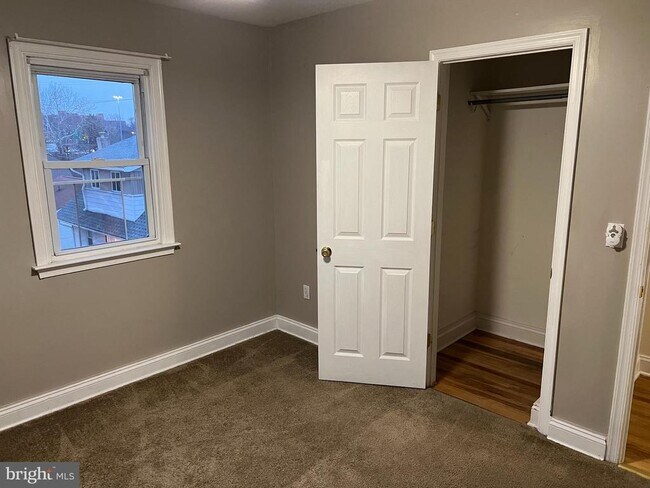 Photo - 199 1/2 Balignac Ave