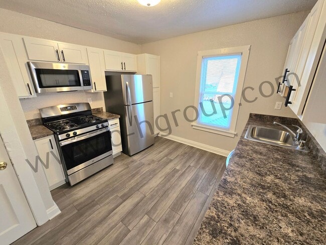 Photo - 3502 67th St Unit Apt 3