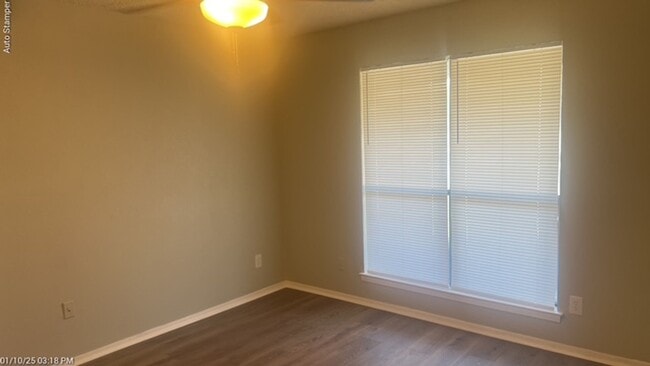 Photo - 2702 Westchester Dr