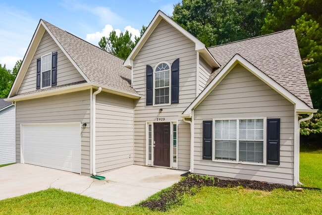 Photo - 2925 Winding Grove Dr