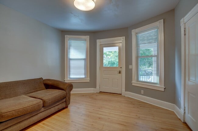 Photo - 538 W Wilson St