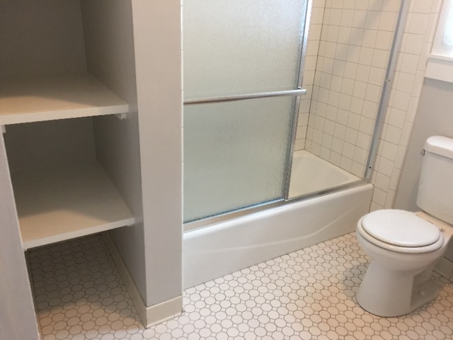 Photo - 2513 Annunciation St Unit Apt 3