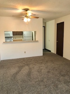 Dining/Breakfast bar