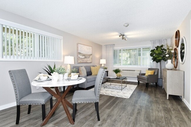 Photo - Parkview Apartments