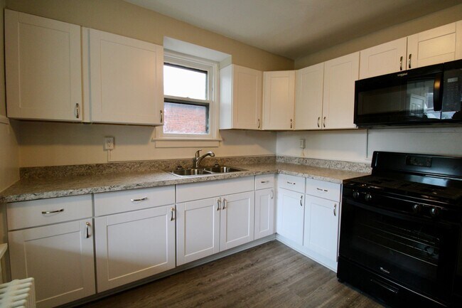 Photo - 2333 N 3rd St Unidad 2