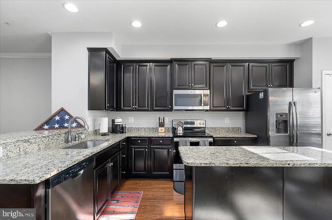 Photo - 864 S Macon St.