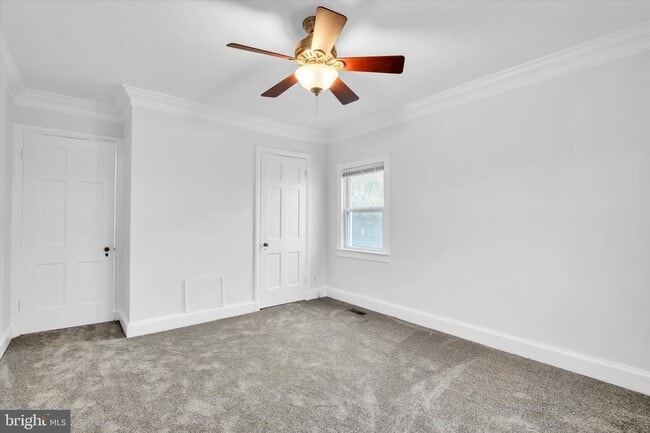 1002 Chillum Rd