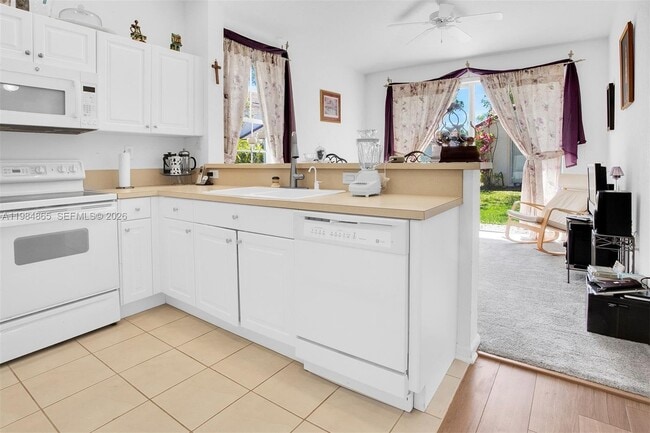 Photo - 18860 SW 25th Ct