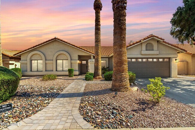 Building Photo - 5715 E Campo Bello Dr Rental