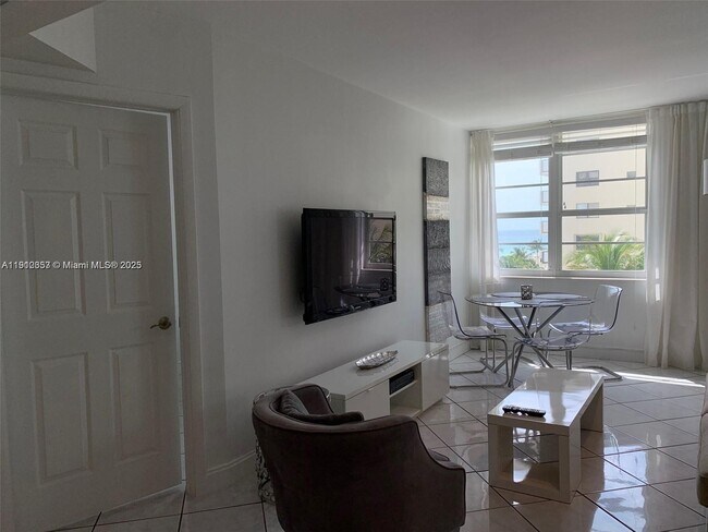 Photo - 100 Lincoln Rd Unidad 638