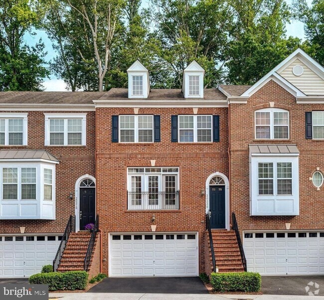 Building Photo - 20220 Center Brook Square Rental