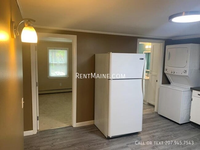 Photo - 11 Stillwater Ave Unidad A