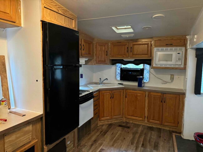 Building Photo - 1598 Ruby Rd Rental