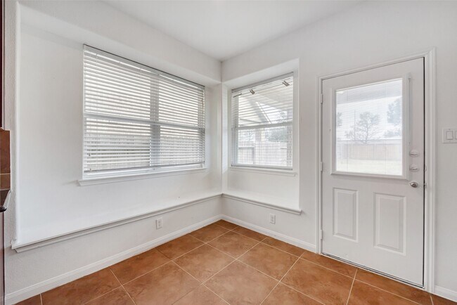 Photo - 25715 Owl Landing Ln