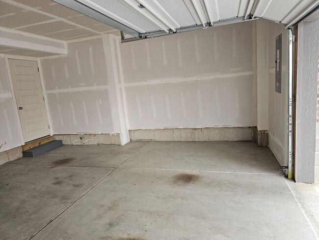 Photo - 11576 Fulham St