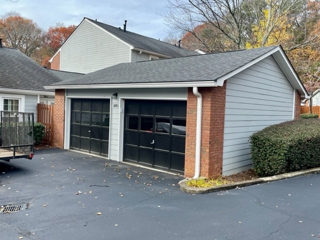 Photo - 605 Dunwoody Chace