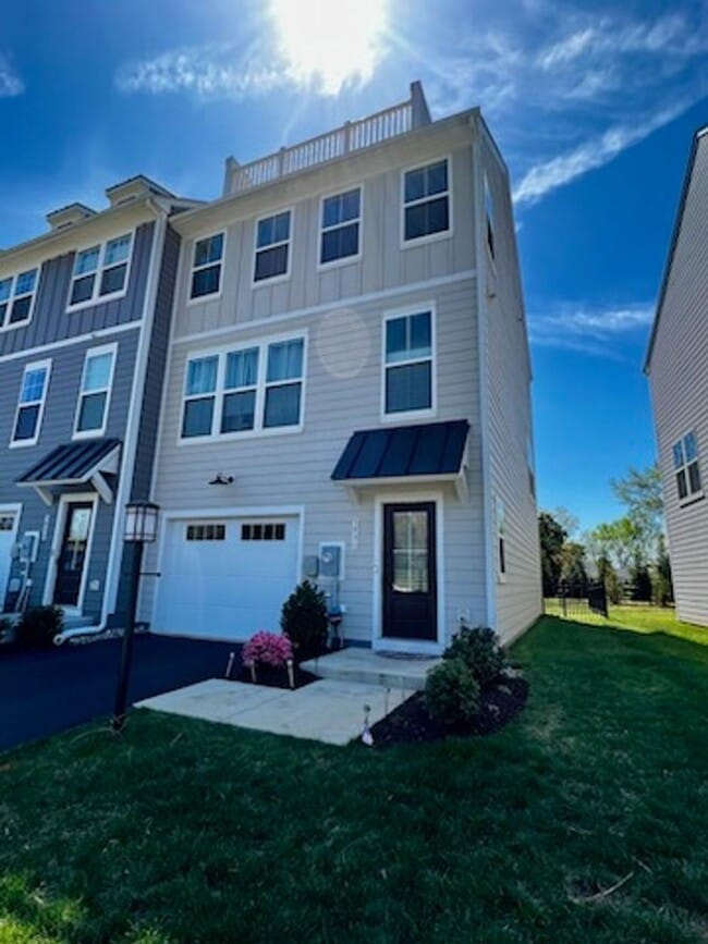 Photo - 5931 McComb St Townhome
