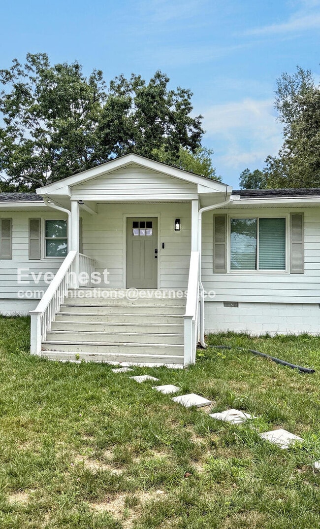 Building Photo - 11800 Dolly Pond Rd Rental