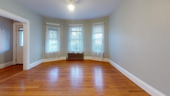 Building Photo - 106 Highland Ave Unit 1