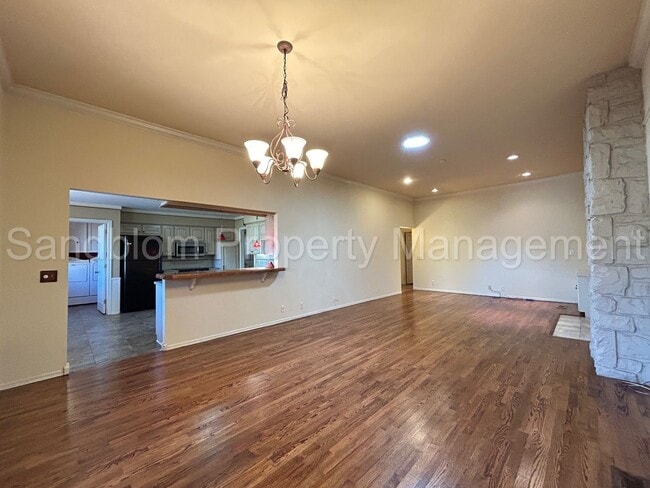 Photo - For Lease | South Tulsa Duplex | $1550 Rent