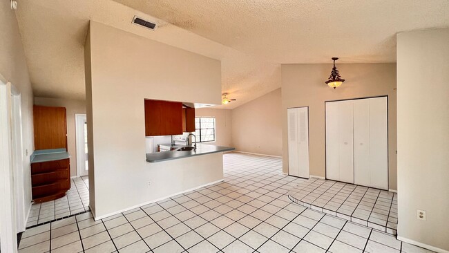 Photo - Lovely 3 bedroom, 2 bath in Deltona