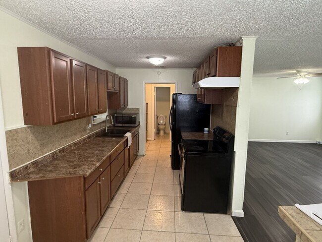 Photo - 102 Grove St