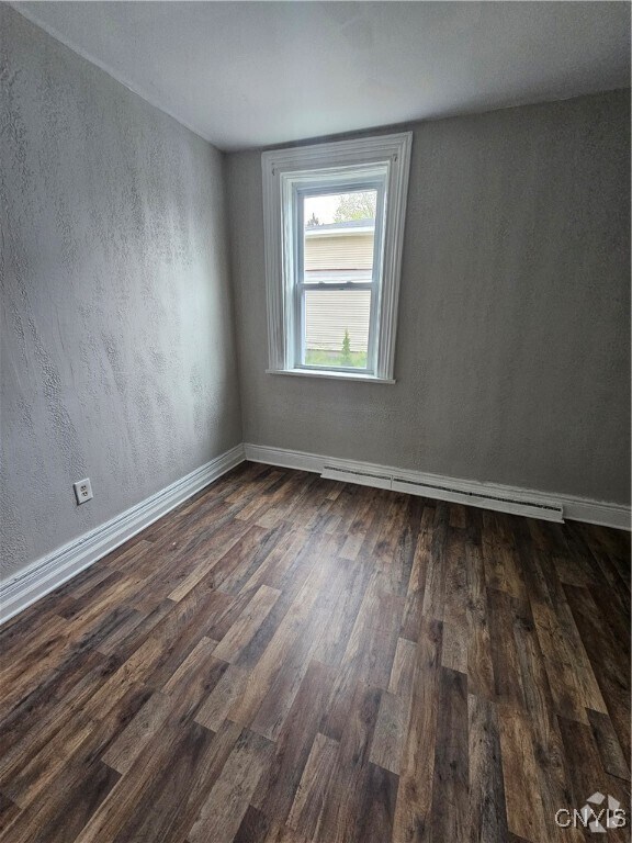 Building Photo - 802 Franklin St Rental