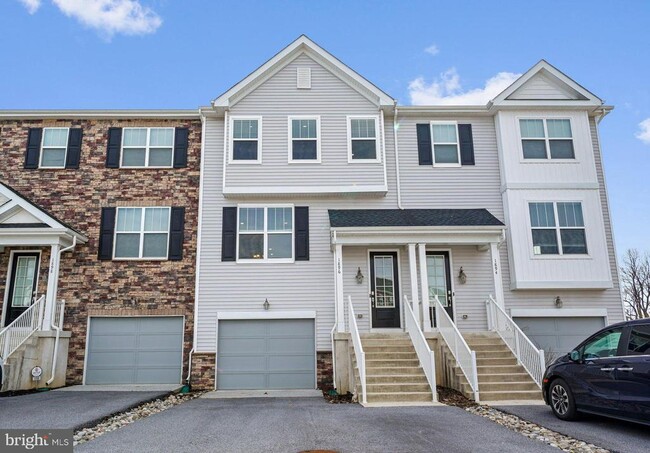 Photo - 1896 Boulder Dr Townhome