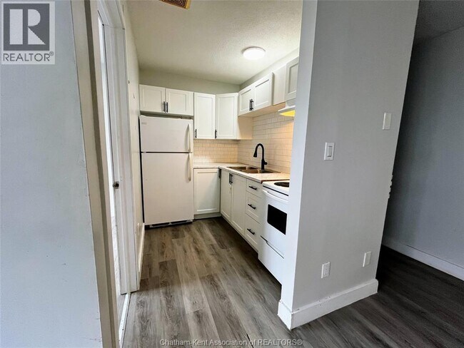 Photo - 89 Sheldon Ave Unit 1