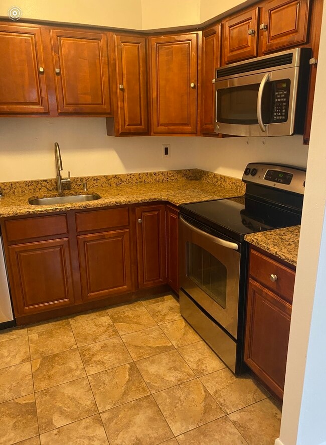 Photo - 835 Garrett Ln Unit 1B