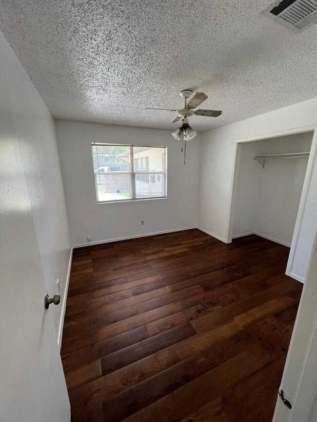 Photo - Gorgeous all renovated Home in Huntsville,...