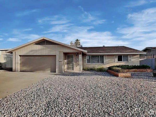 Building Photo - 416 E Fremont Dr Rental