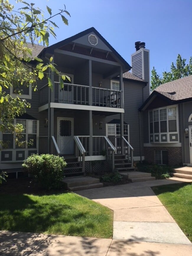 Building Photo - Fort Collins Living with Space to Spare - Available Early August