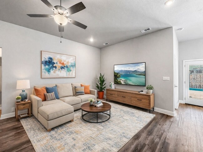 Photo - Beautiful and Nearly New 4BR 2BA Home w/ Stylish Finishes + Car Garage in Sherman