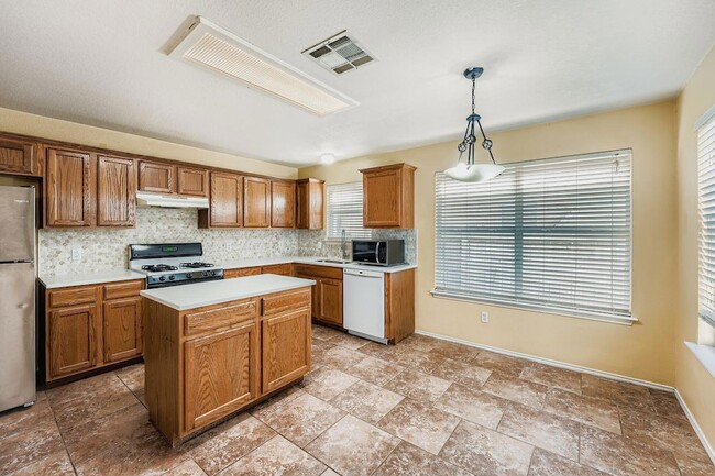 Photo - 3509 Texas Topaz Dr