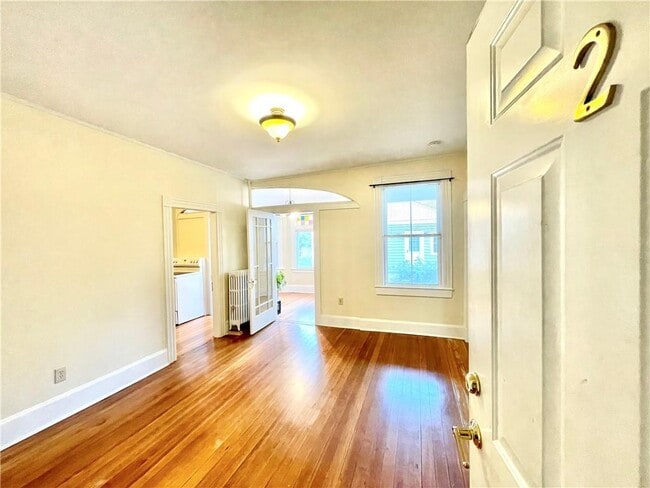 Photo - 14 Dresser St Unit 2