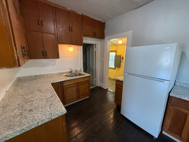 Photo - 722 E 7th Ave