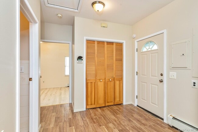 Photo - 4 Brooktree Ct