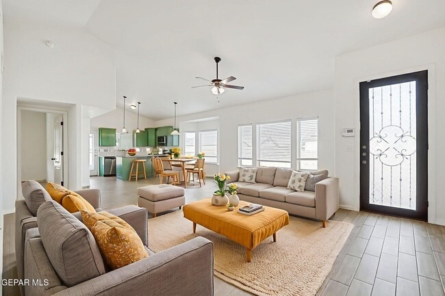 Photo - 14853 Tierra Escape Ave