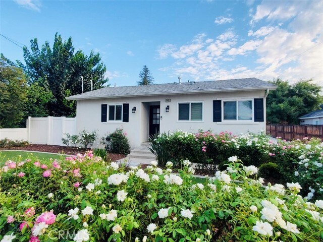 Photo - 25461 Cole St