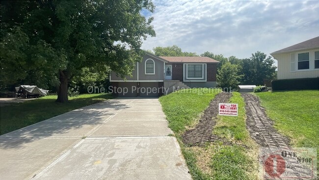 Building Photo - 17311 E 51st St Ct S