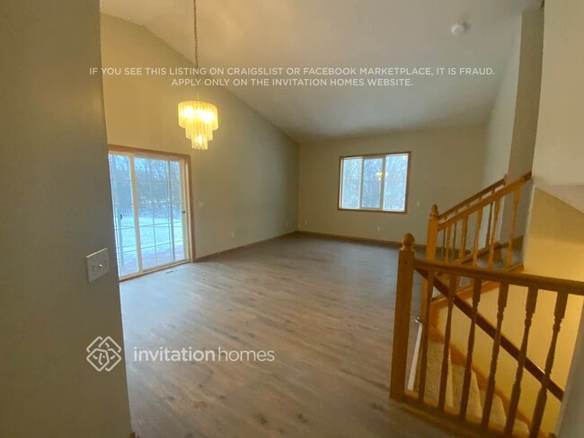 Photo - 12272 Quinn St