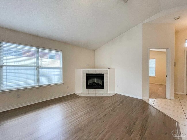 Photo - 4606 Isles Dr