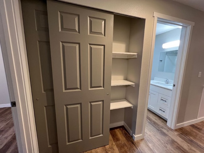 Photo - 2400 20th Ave NW Unidad 11D